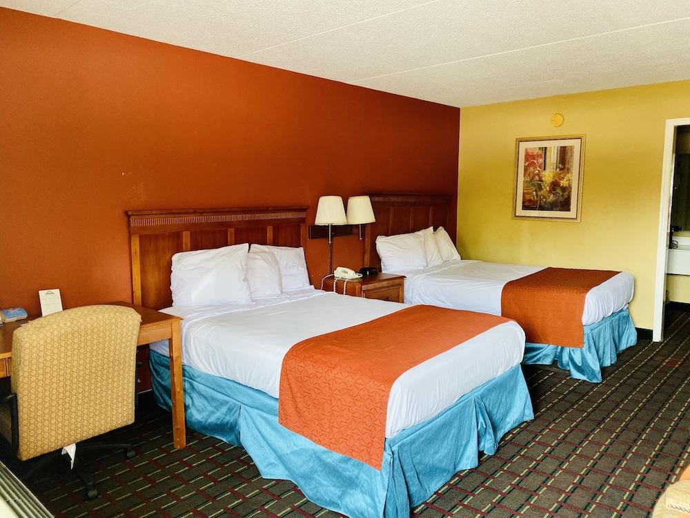Days Inn By Wyndham Harriman Экстерьер фото